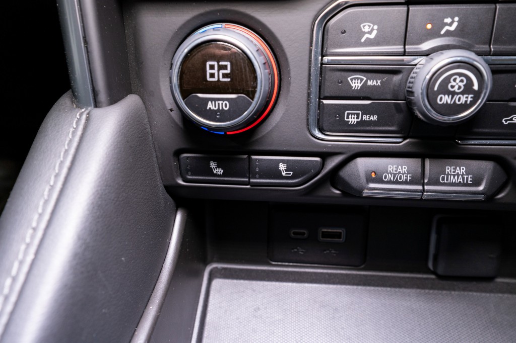 2023 Chevrolet Tahoe Image 22