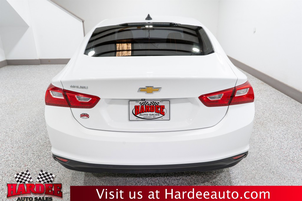 2023 Chevrolet Malibu Image 4