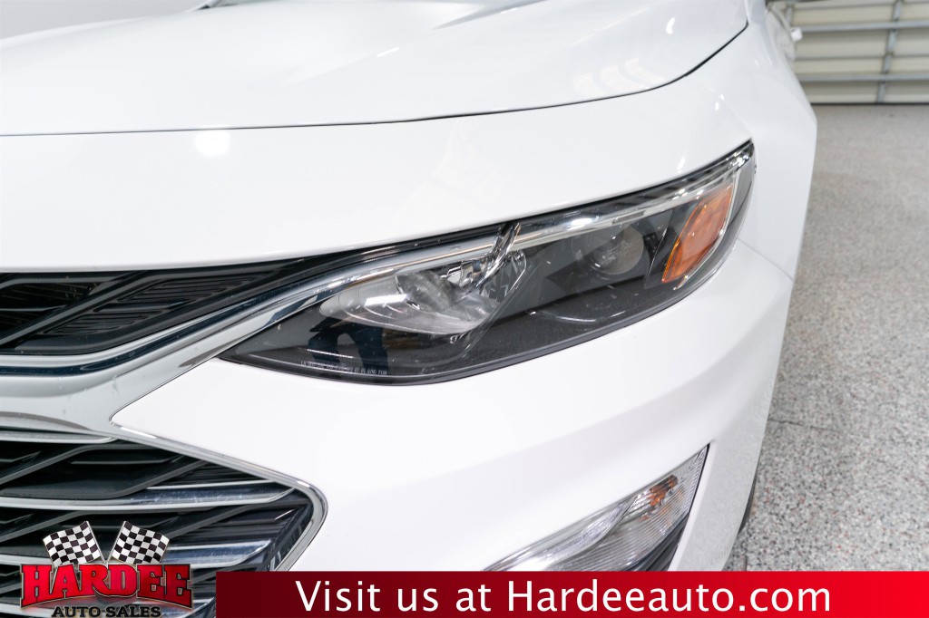 2023 Chevrolet Malibu Image 8