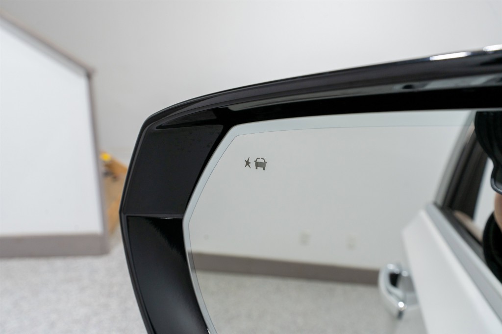 2022 GMC Yukon Image 14