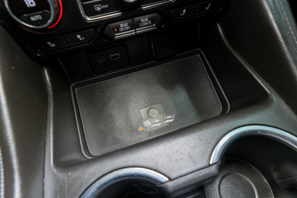 2022 Chevrolet Tahoe Image 21