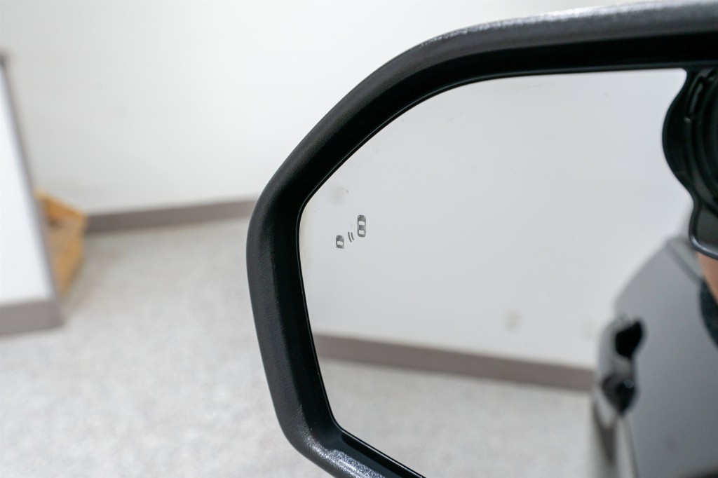 2025 Ford Explorer Image 13