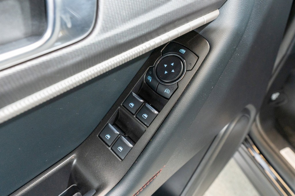 2025 Ford Explorer Image 14