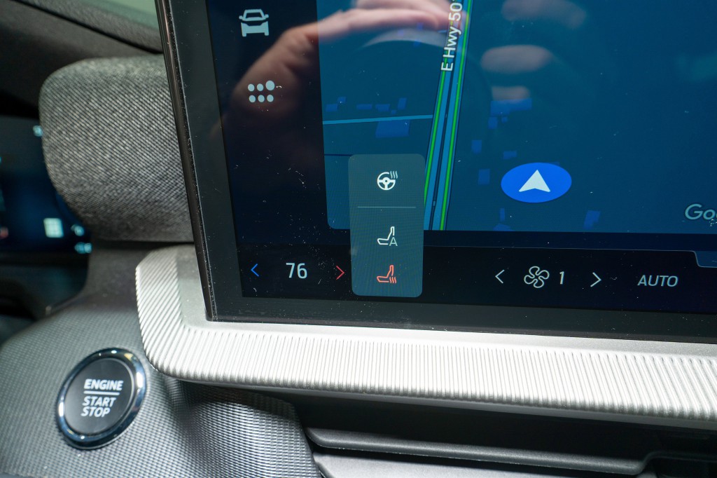 2025 Ford Explorer Image 21