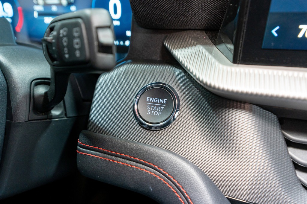 2025 Ford Explorer Image 30