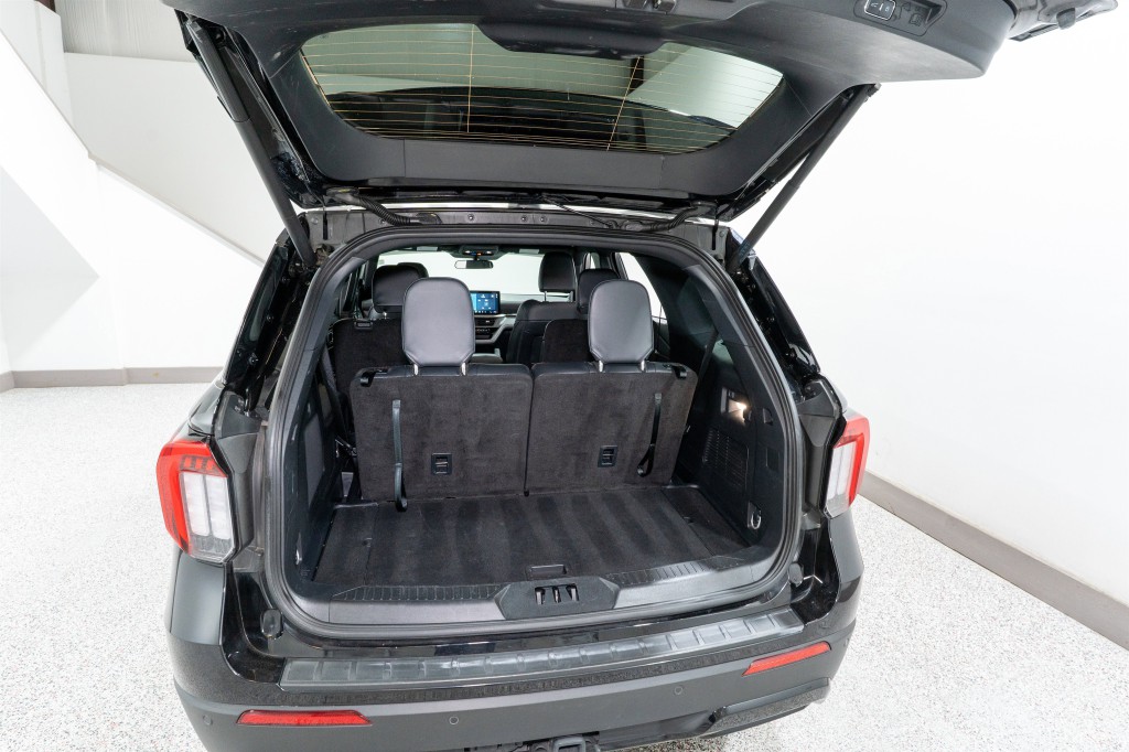 2025 Ford Explorer Image 34