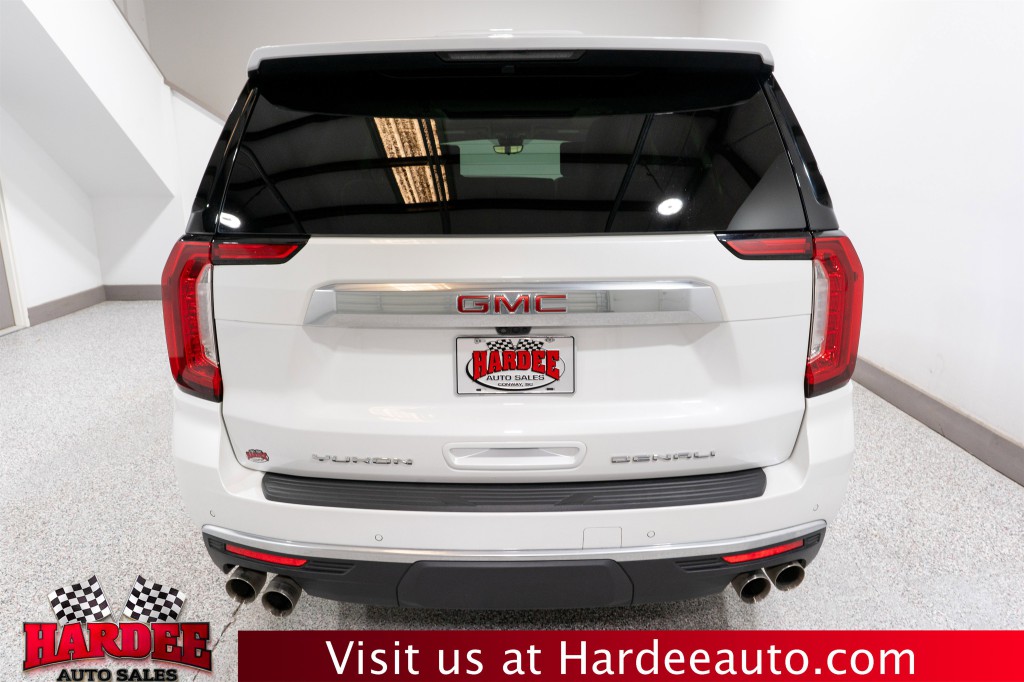 2023 GMC Yukon Image 4