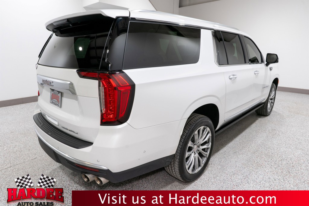 2023 GMC Yukon Image 5