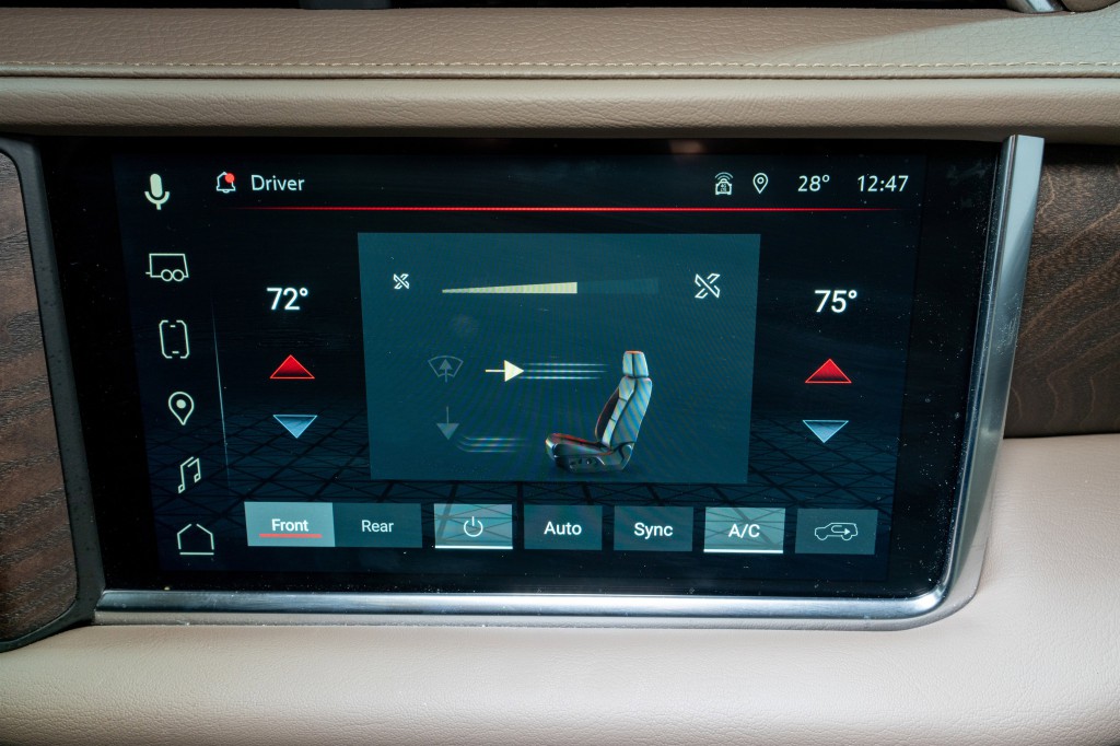 2023 GMC Yukon Image 23