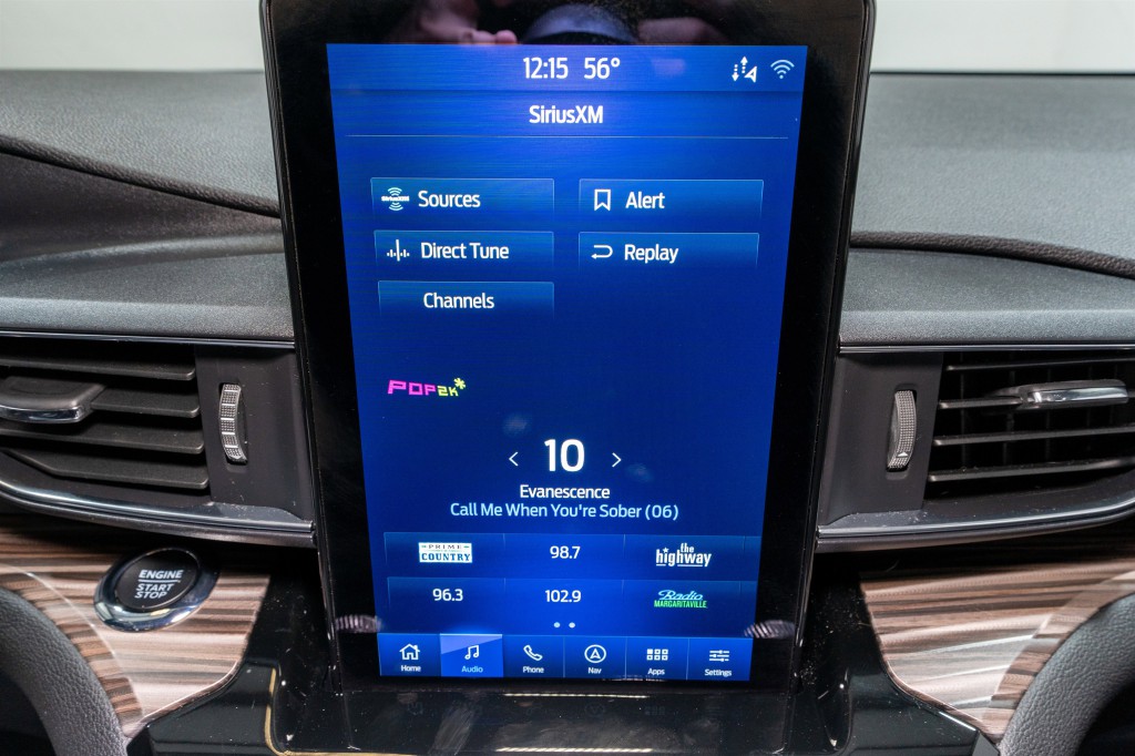 2024 Ford Explorer Image 19