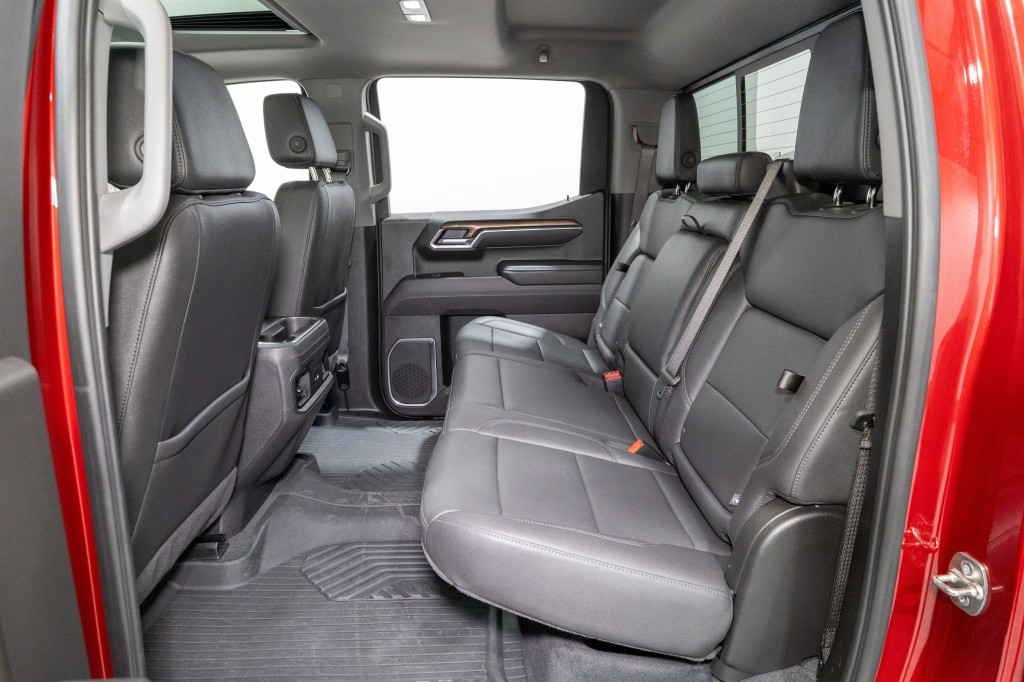 2025 Chevrolet Silverado 1500 Image 31