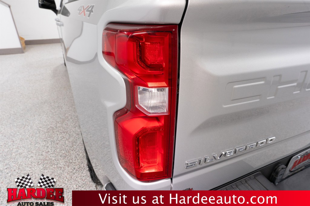 2021 Chevrolet Silverado 1500 Image 9