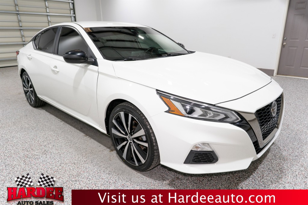 2021 Nissan Altima Image 6