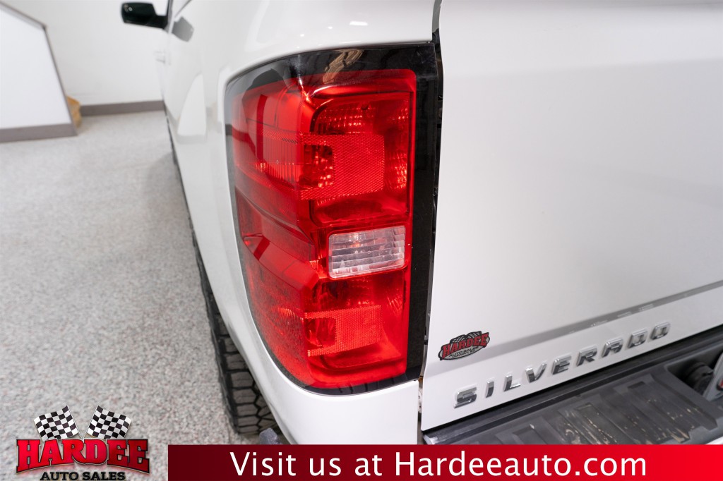 2017 Chevrolet Silverado 1500 Image 9