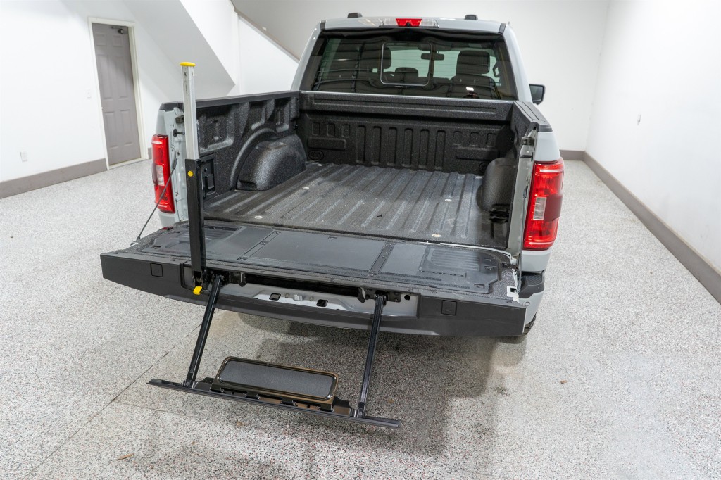 2023 Ford F-150 Image 11