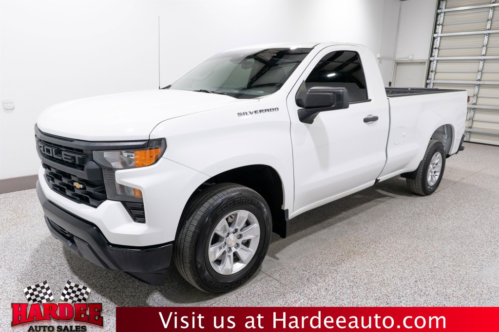 2023 Chevrolet Silverado 1500 Image 2