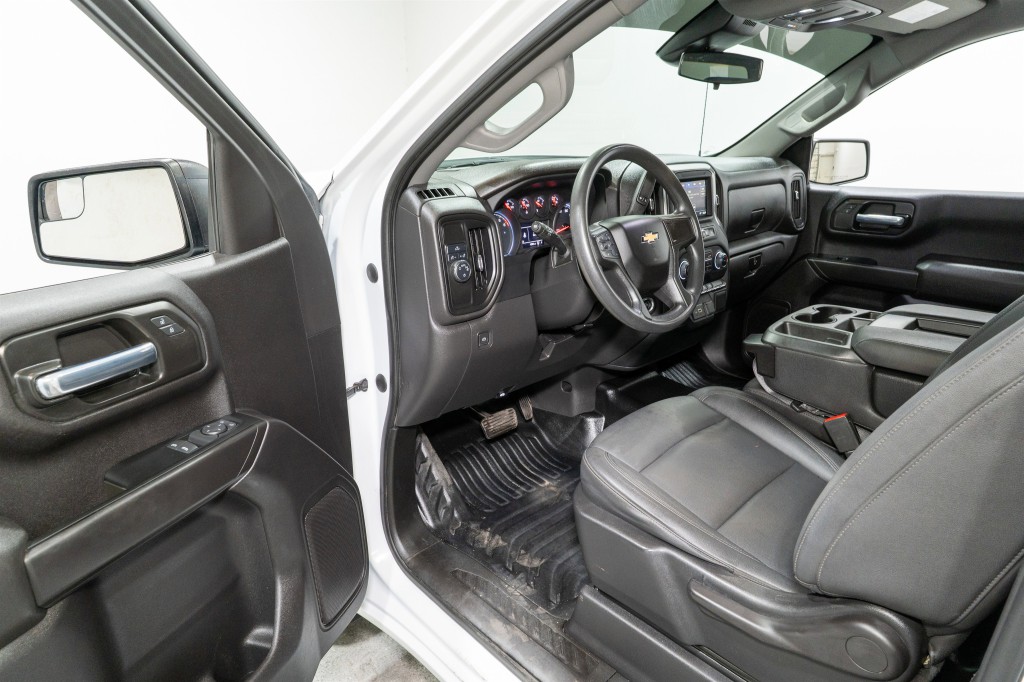 2023 Chevrolet Silverado 1500 Image 11