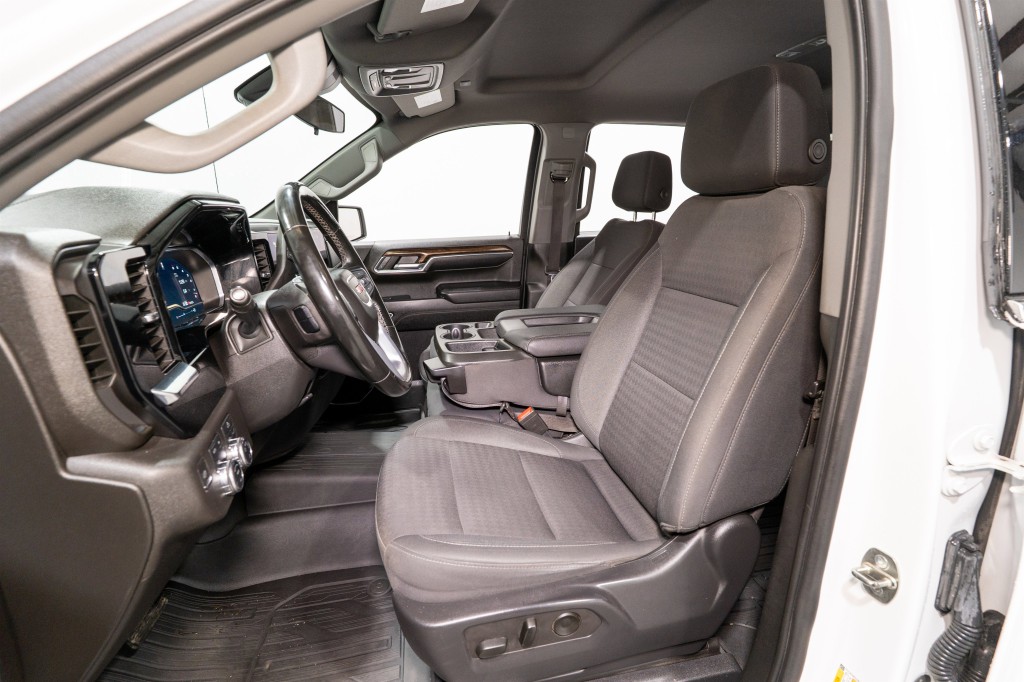 2023 GMC Sierra 1500 Image 15