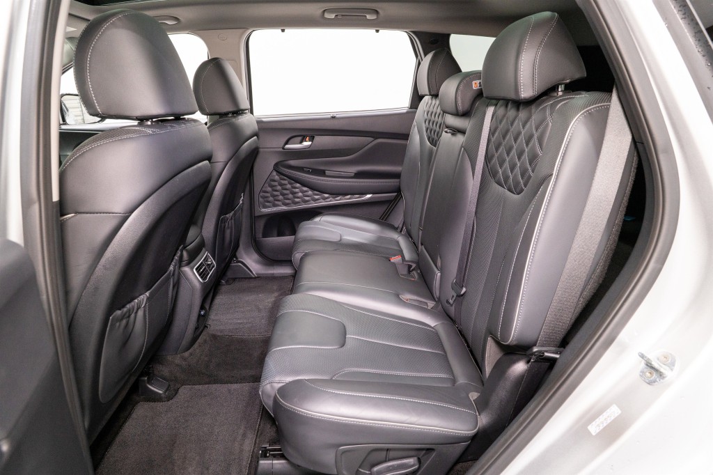 2022 Hyundai Santa Fe Image 32