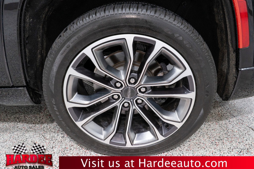 2023 Jeep Grand Cherokee Image 10