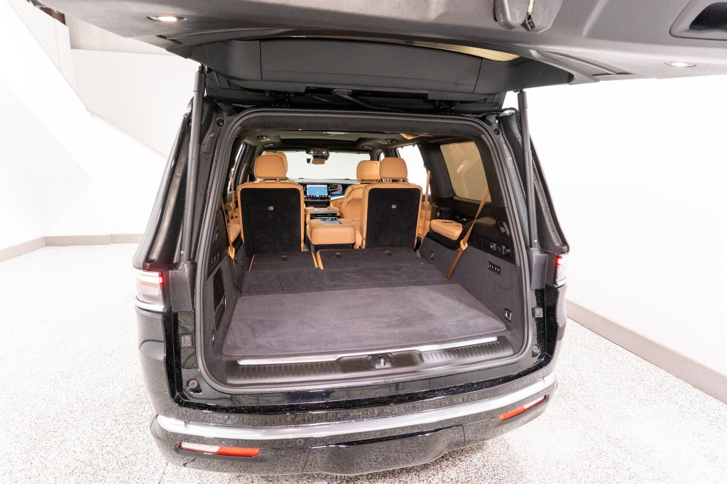 2023 Jeep Grand Cherokee Image 44