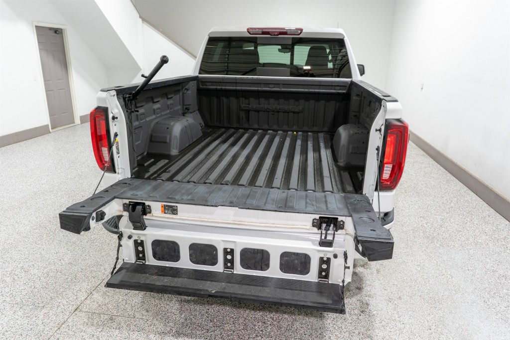 2023 GMC Sierra 1500 Image 11