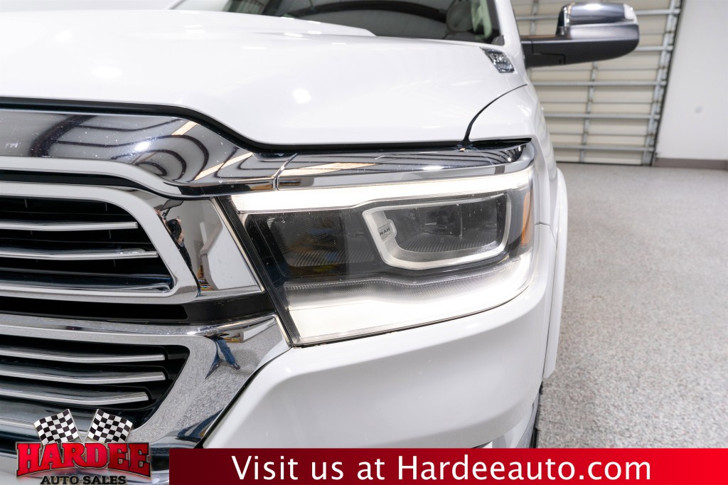 2022 RAM 1500 Image 8
