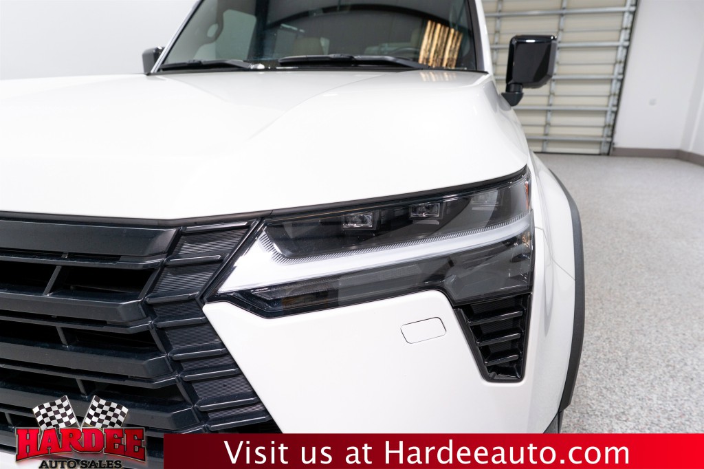 2024 Lexus GX Image 8