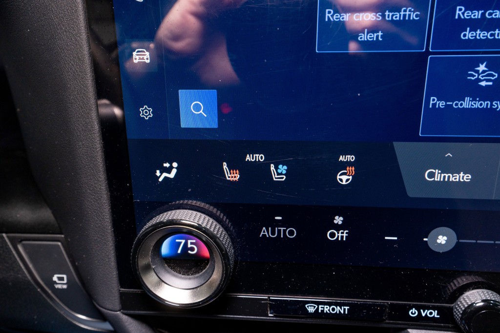 2024 Lexus GX Image 21