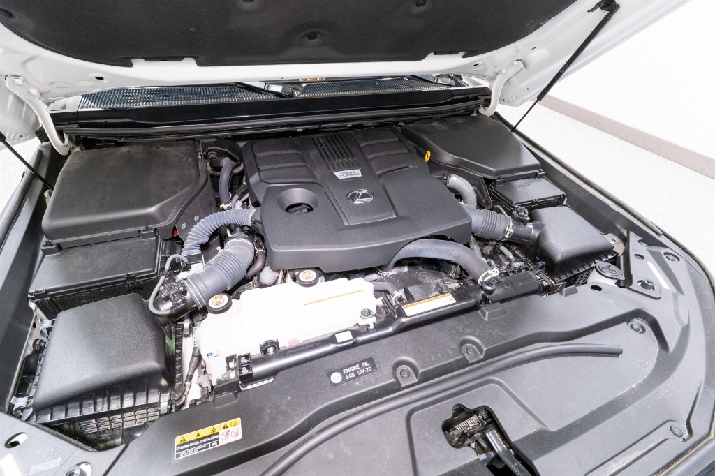 2024 Lexus GX Image 37