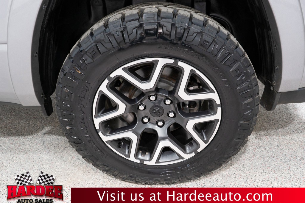 2025 RAM 1500 Image 10