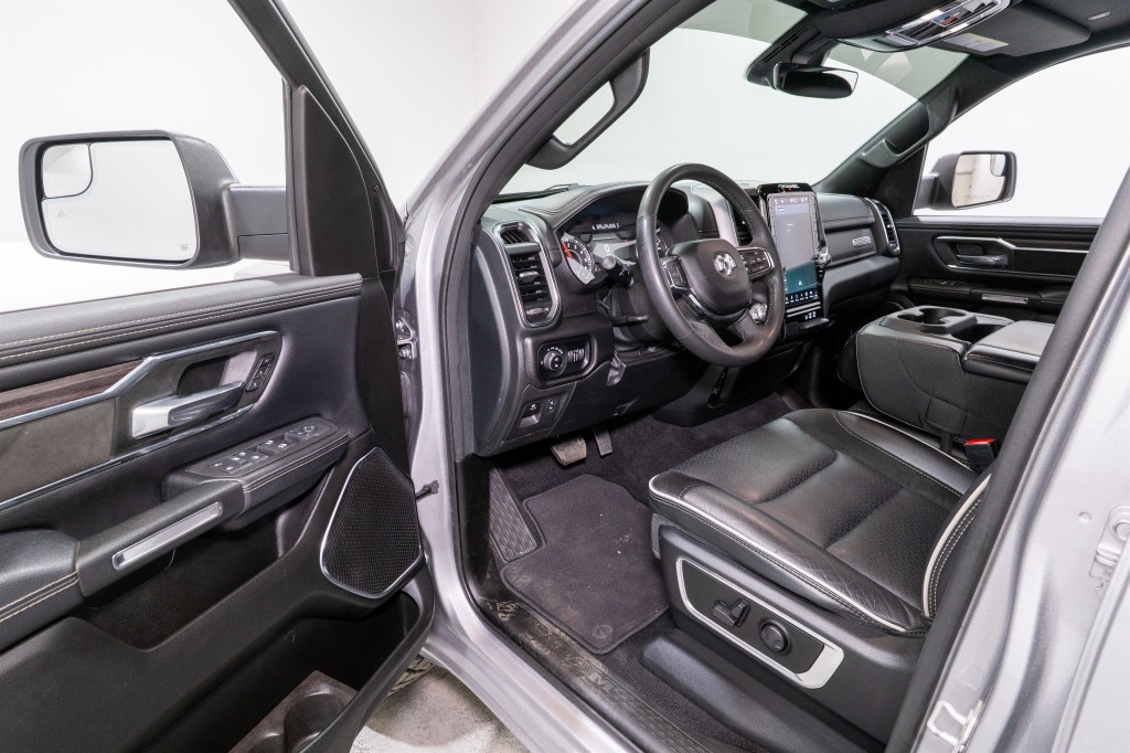 2025 RAM 1500 Image 13