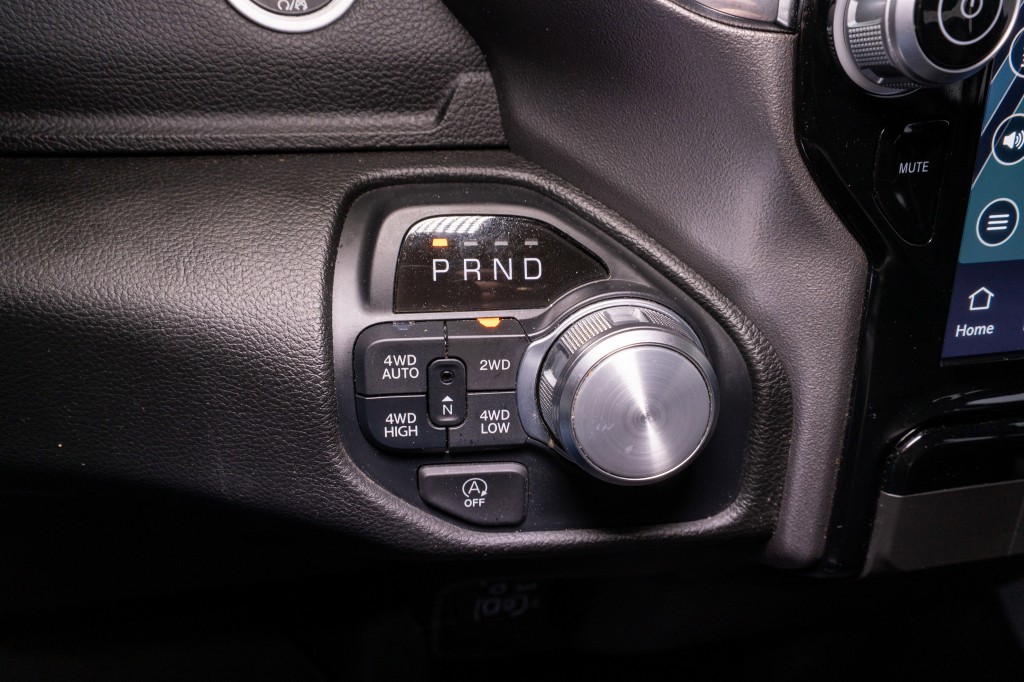 2025 RAM 1500 Image 24