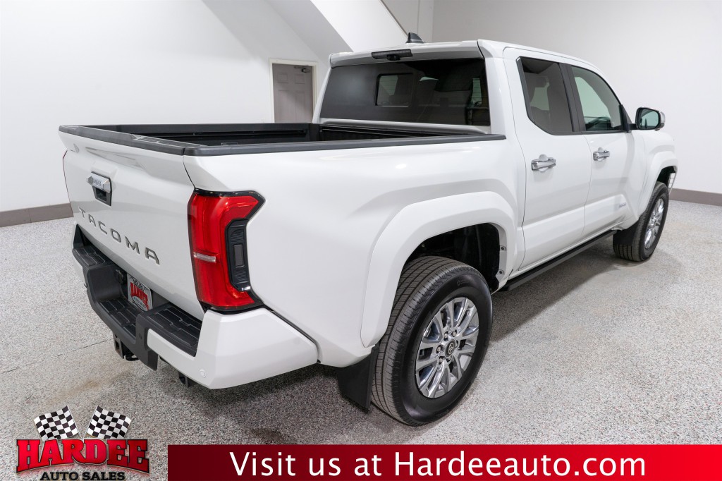 2024 Toyota Tacoma Image 5