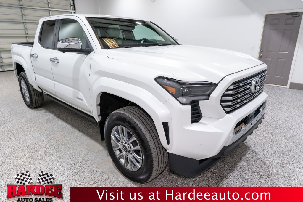 2024 Toyota Tacoma Image 6