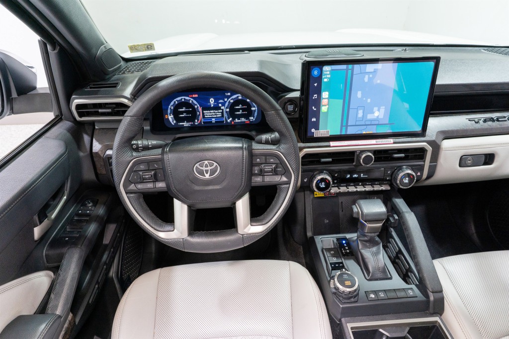 2024 Toyota Tacoma Image 13