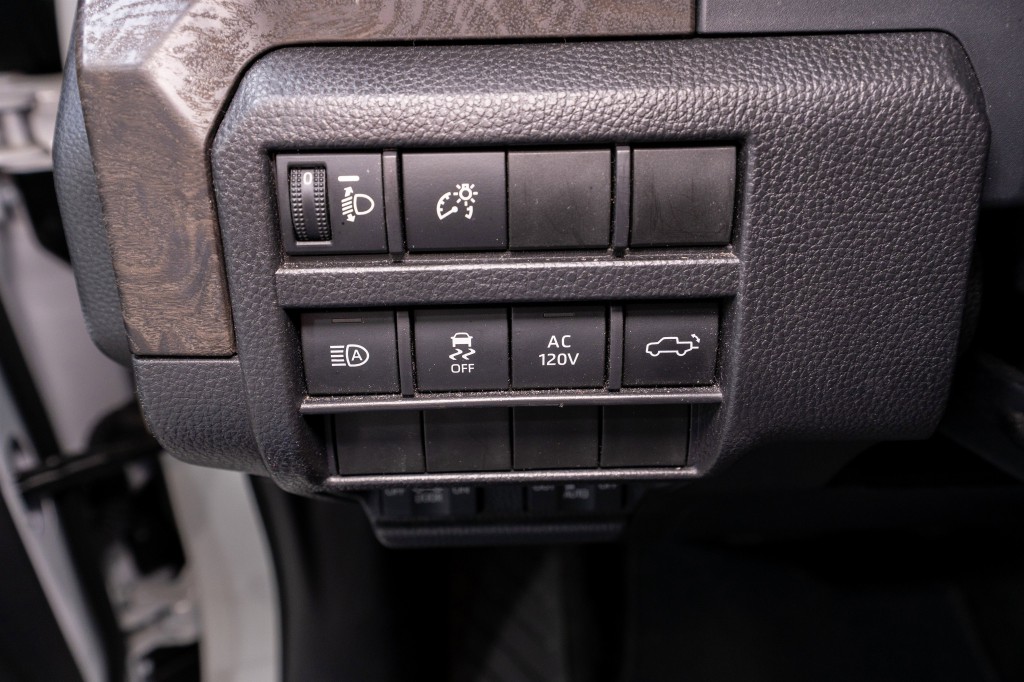 2024 Toyota Tacoma Image 35