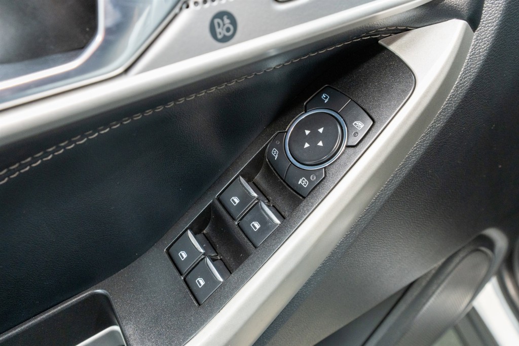 2022 Ford Explorer Image 14