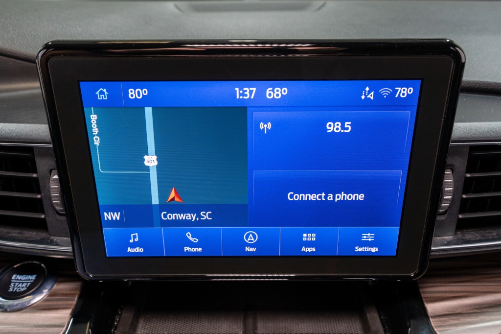 2022 Ford Explorer Image 17