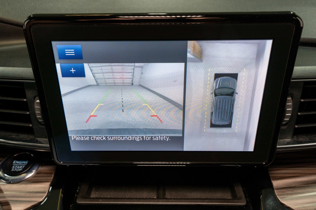 2022 Ford Explorer Image 21