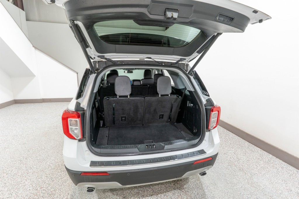 2022 Ford Explorer Image 34