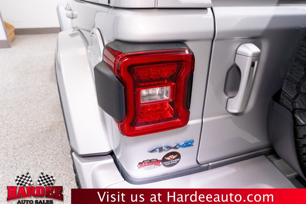 2024 Jeep Wrangler Image 9