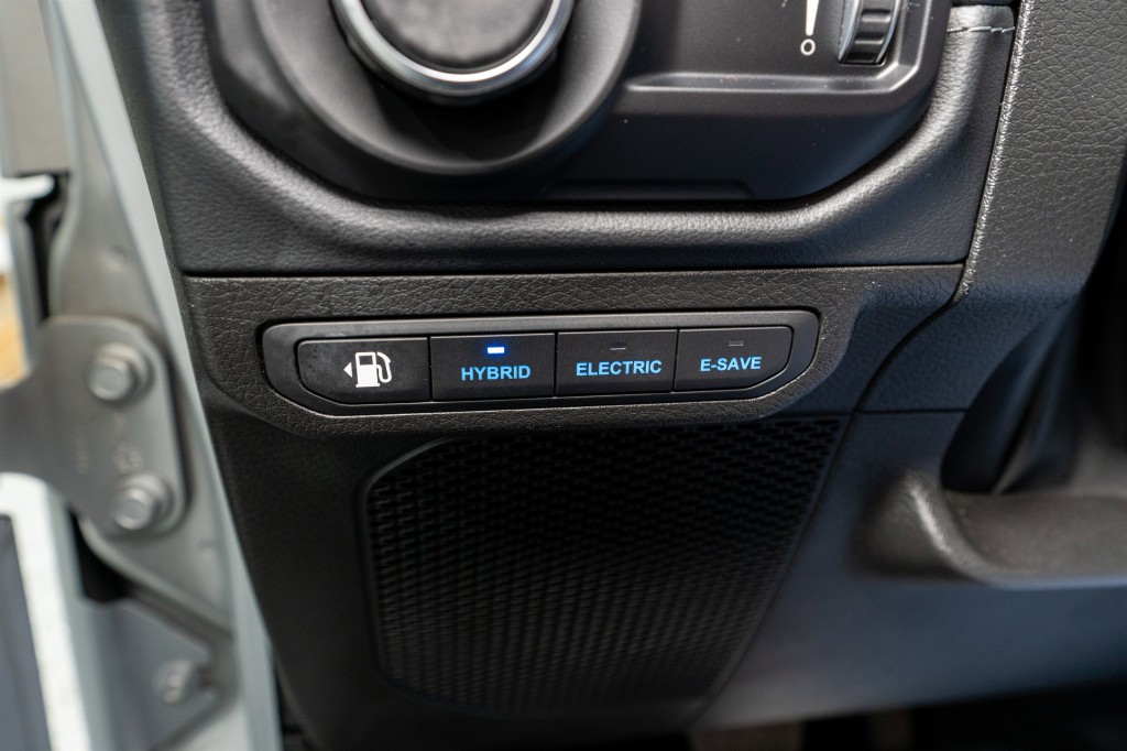 2024 Jeep Wrangler Image 34