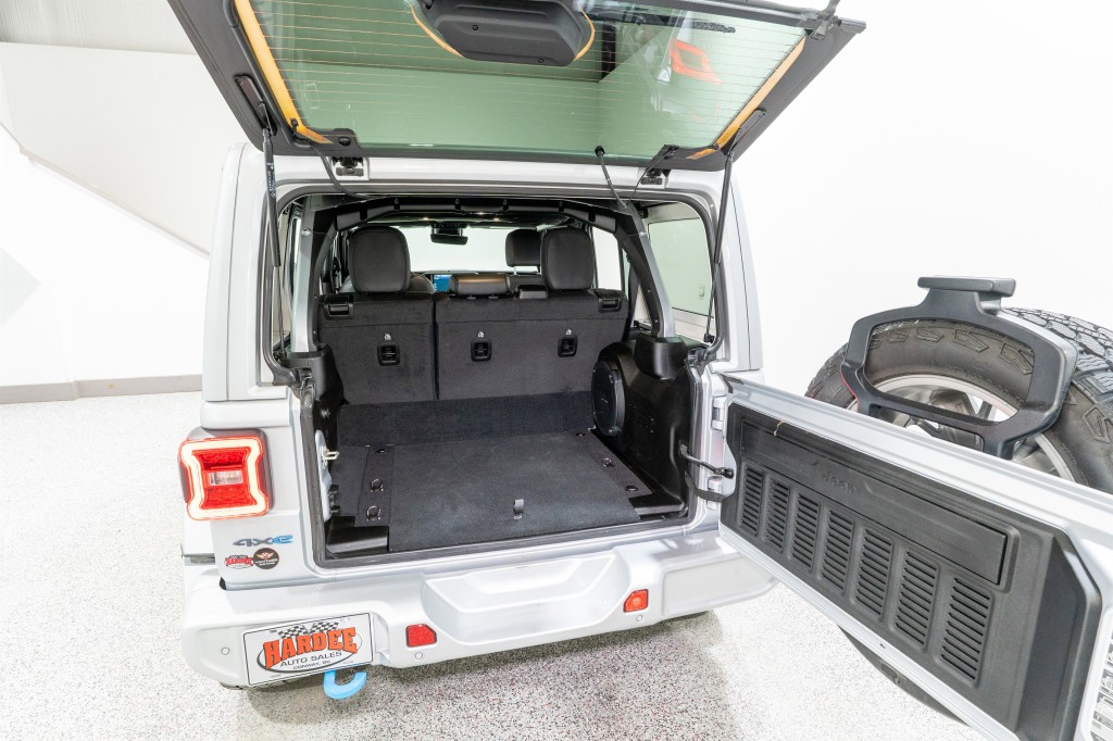 2024 Jeep Wrangler Image 36