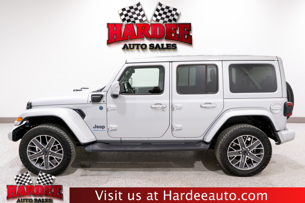 2024 Jeep Wrangler Image 1