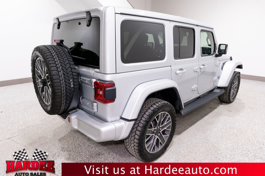 2024 Jeep Wrangler Image 5