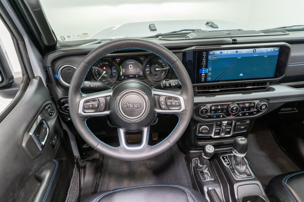 2024 Jeep Wrangler Image 11