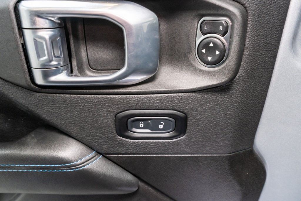 2024 Jeep Wrangler Image 14