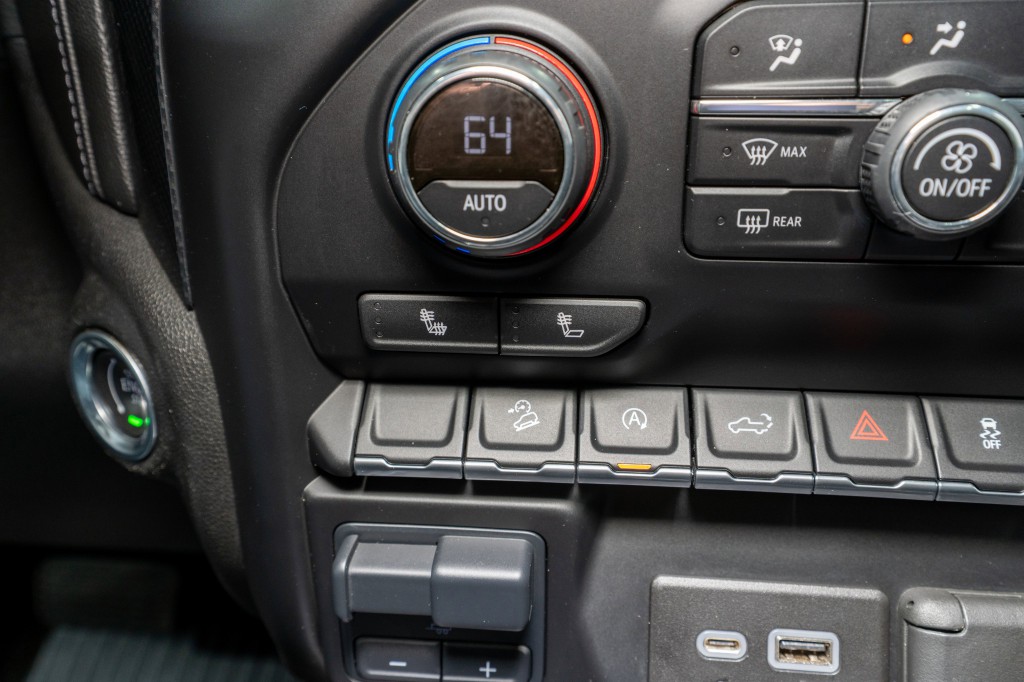 2020 Chevrolet Silverado 1500 Image 24