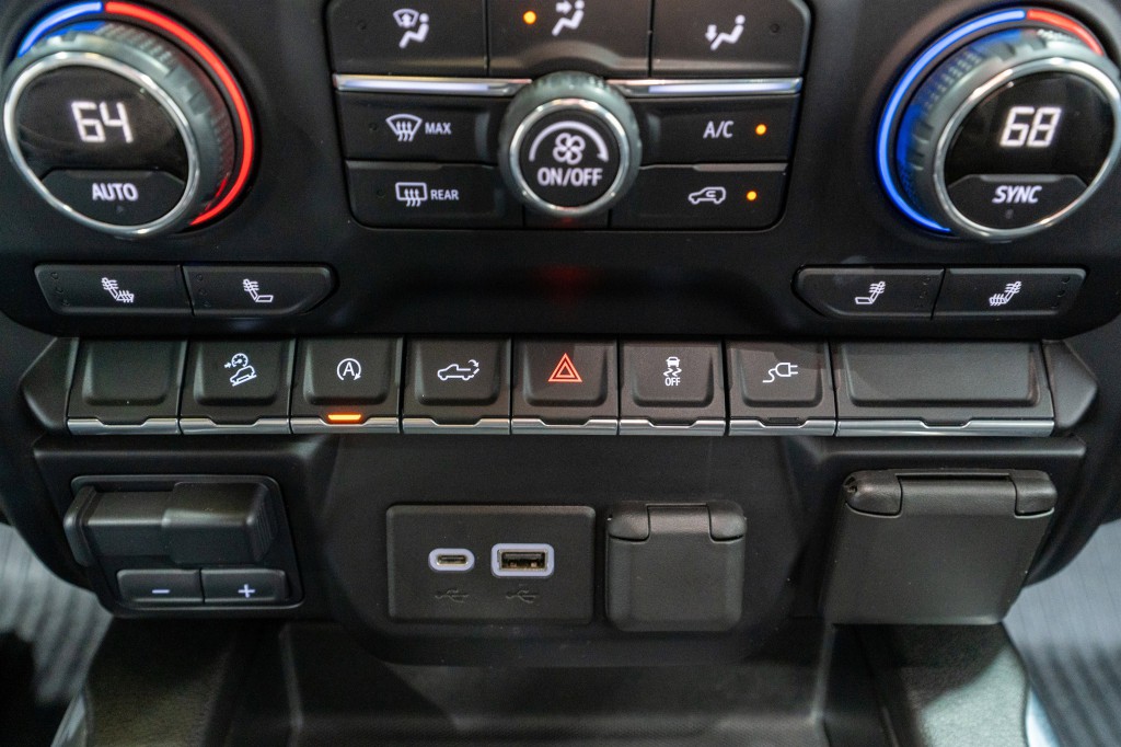 2020 Chevrolet Silverado 1500 Image 25